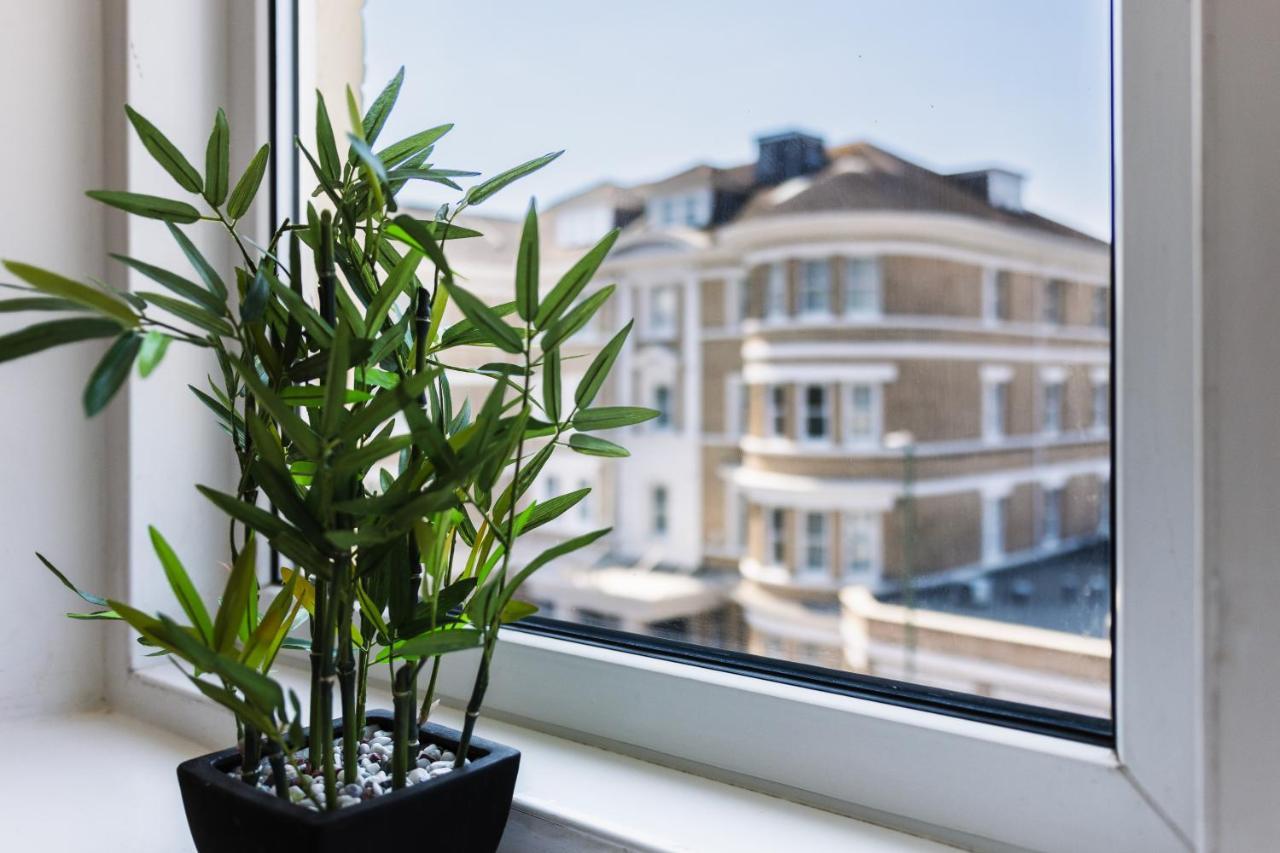 306, The Kove, West Hill Road Apartment Bournemouth Ngoại thất bức ảnh